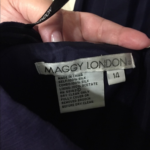 Silk Maggie London Dress - Picture 5 of 5